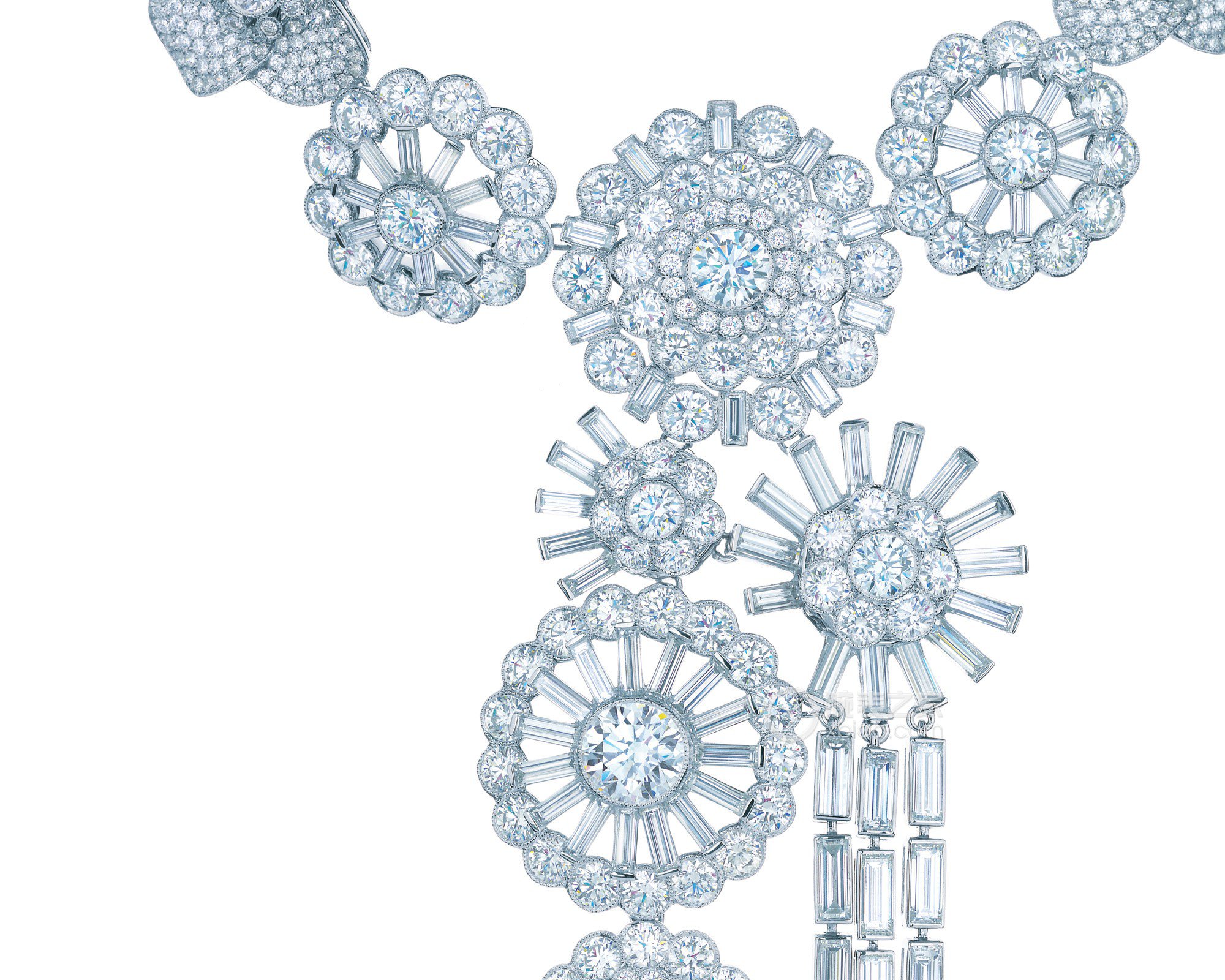 蒂芙尼BLUE BOOK高级珠宝花束装饰钻石项链项链