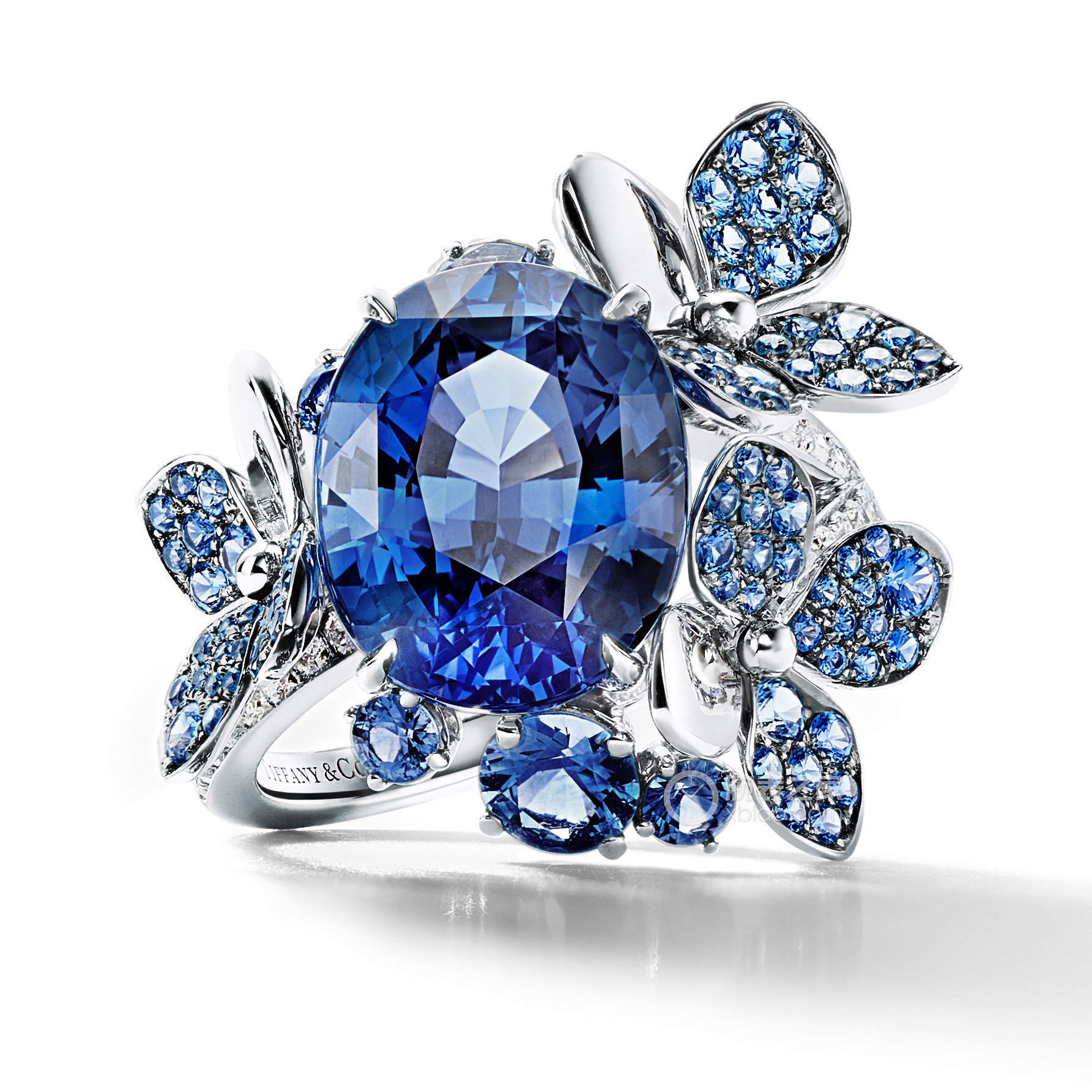 蒂芙尼BLUE BOOK高级珠宝绣球花造型戒指戒指