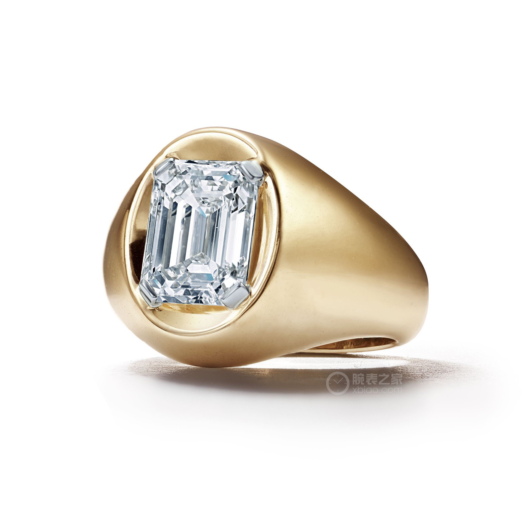 蒂芙尼BLUE BOOK高级珠宝18K黄金镶嵌祖母绿形切割钻石戒指戒指