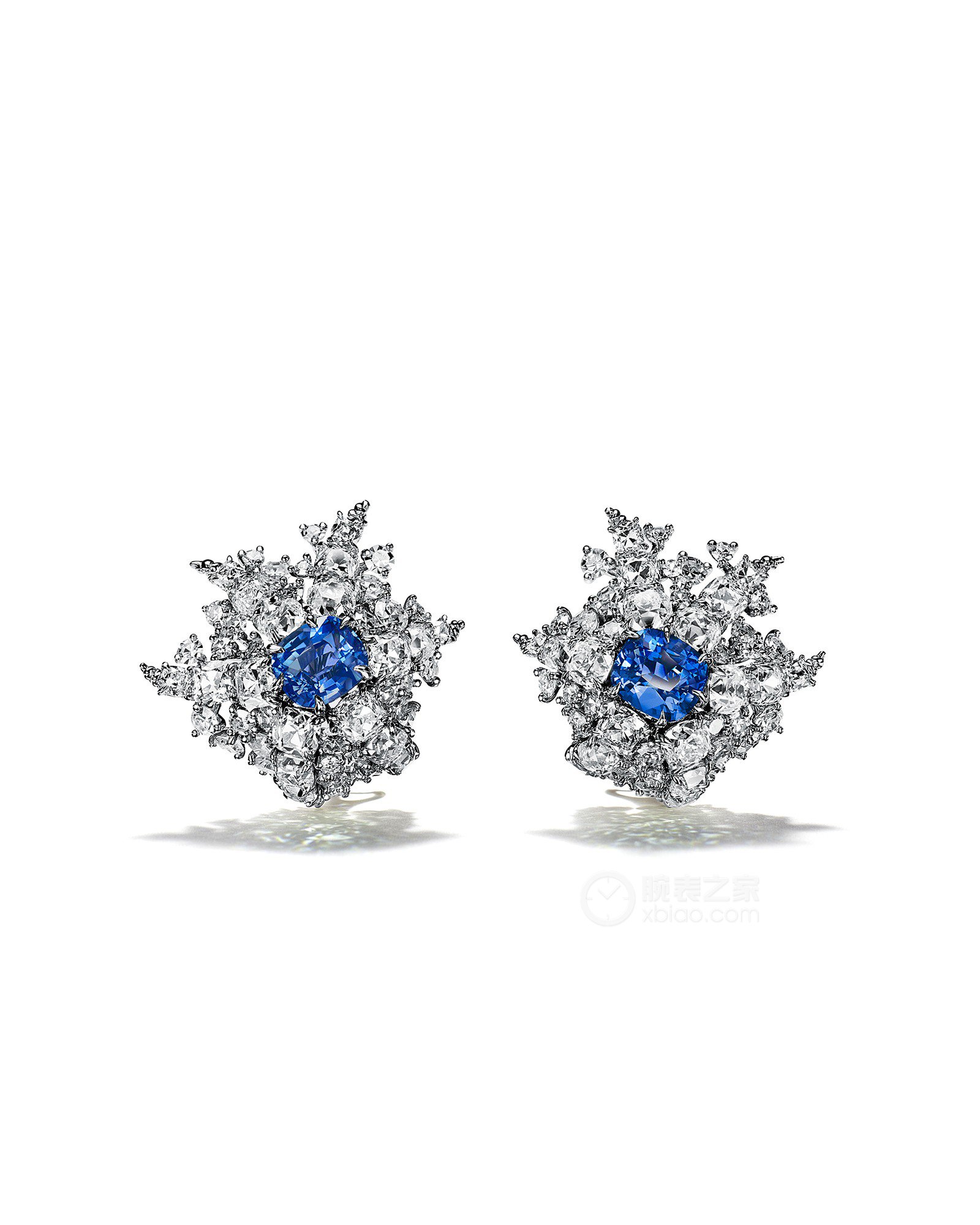 蒂芙尼BLUE BOOK高级珠宝铂金镶嵌钴蓝色尖晶石及钻石耳环耳饰