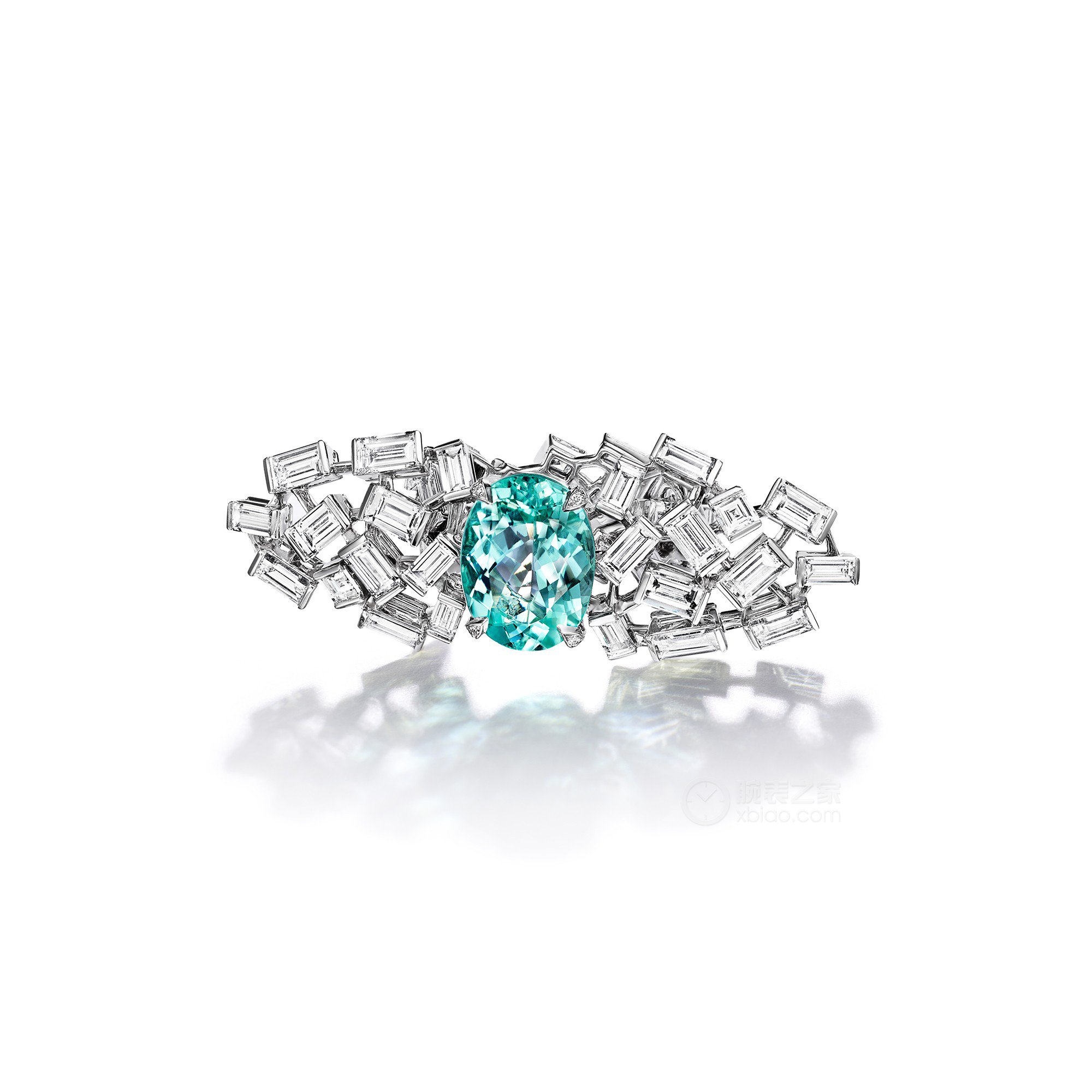 蒂芙尼BLUE BOOK高级珠宝18K白金镶嵌一颗重逾4克拉的蓝色铜锂碧玺及钻石戒指戒指