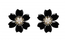 梵克雅宝FLORAVCARO9B200(VCARO9B200VCARO9B200)耳饰