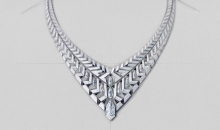 卡地亚LE VOYAGE RECOMMENCÉ高级珠宝系列CLAUSTRA高级珠宝项链