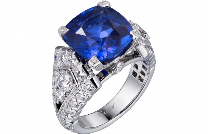 卡地亚蓝宝石钻石戒指