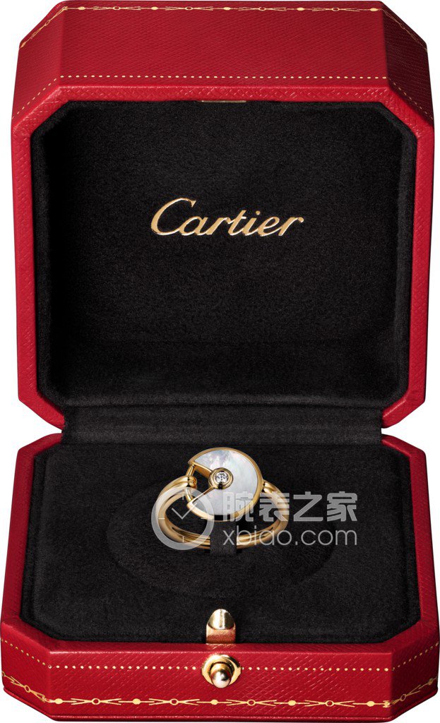 卡地亚AMULETTE DE CARTIER系列B4213300戒指