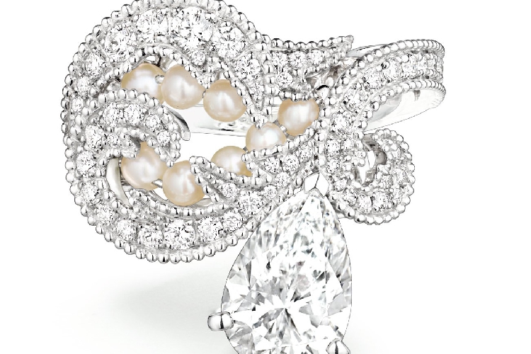 CHAUMET CHAUMET EST UNE FÊTE VALSES D'HIVER 083029