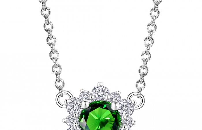 ENZO婚礼系列SNOWFLAKE 雪花系列18K金镶嵌祖母绿及钻石项链
