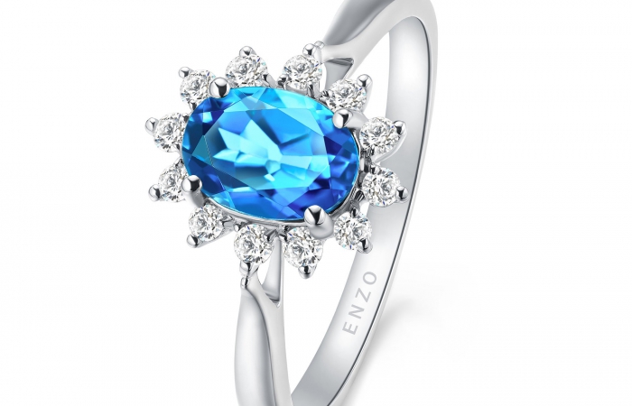 ENZO经典系列戴安娜系列18K白金戴安娜蓝色托帕石白色蓝宝石戒指