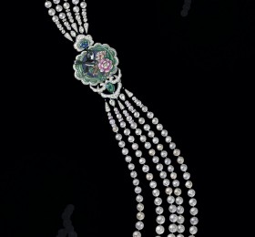 萧邦SILK ROAD UNIQUE COLLIER 818037-9001官方图