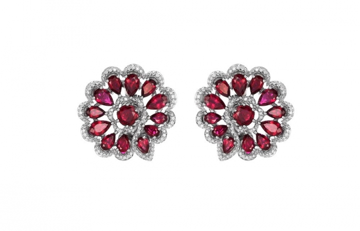 萧邦高级珠宝系列红宝石镶钻耳环