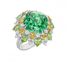 海瑞温斯顿 绿色珍罕碧玺配黄色蓝宝石、 橄榄石和钻石戒指 戒指