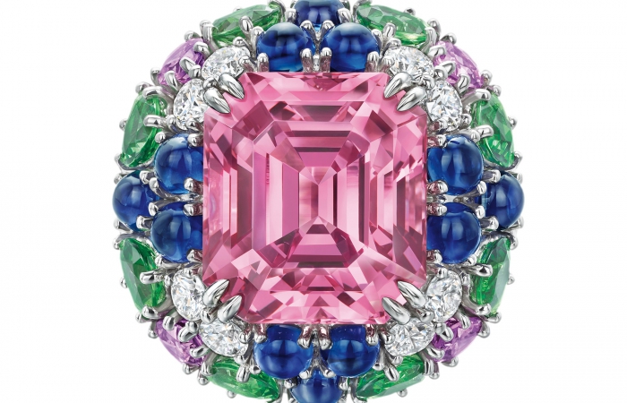 海瑞温斯顿Winston Candy高级珠宝系列紫色尖晶石钻石戒指
