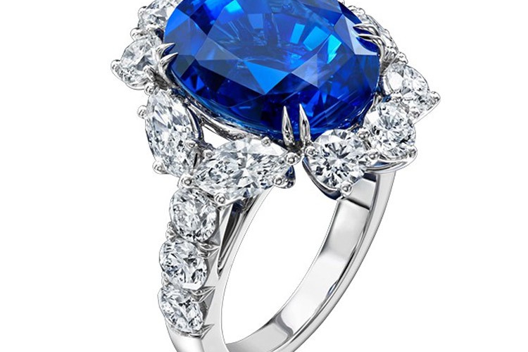 海瑞温斯顿INCREDIBLES高级珠宝系列经典风格蓝宝石钻石戒指