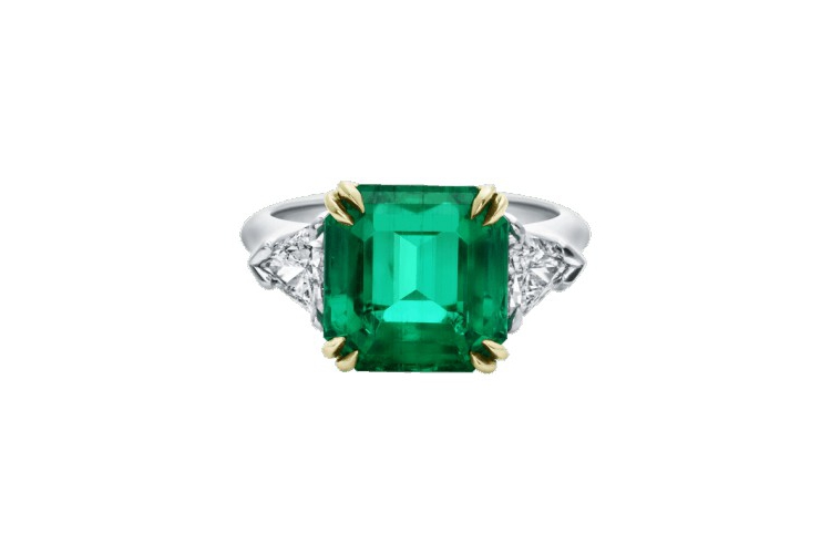海瑞温斯顿CLASSIC WINSTON系列Classic Winston系列祖母绿型切工祖母绿宝石戒指