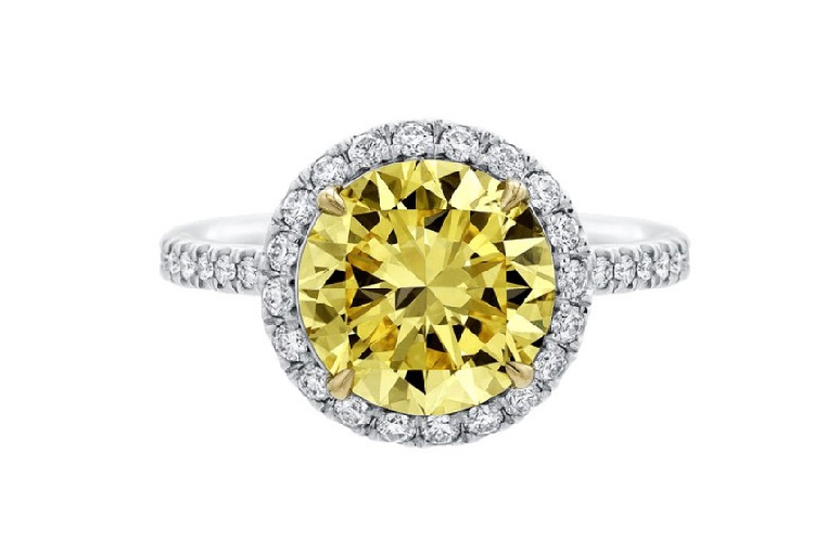 海瑞温斯顿椭圆形切工黄钻极细微密钉镶嵌钻石戒指