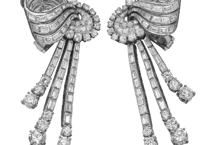 宝格丽古董典藏系列钻石耳环