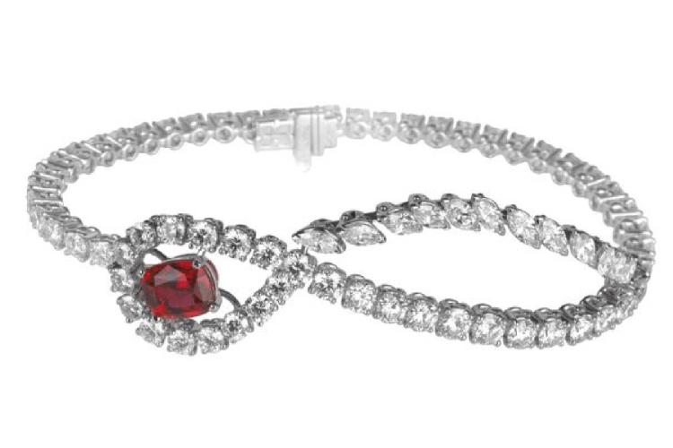 宝诗龙Juliet系列红色尖晶石与钻石手链