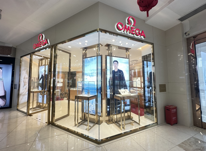 欧米茄唐山专卖店（百货大楼店）外景
